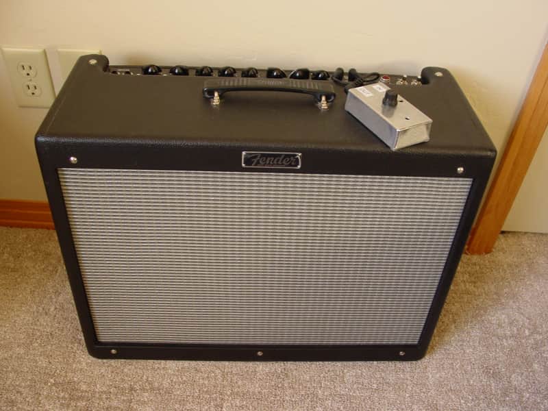 Fender Hot Rod Deluxe III 3-Channel 40-Watt 1x12" Guitar Combo