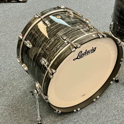 Ludwig Classic Maple Fab 3 Piece Shell Pack, Vintage Black Oyster - Floor Display image 15