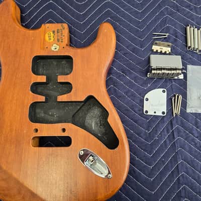 Fender Professional 2 stratocaster body 2024 - True oil image 2
