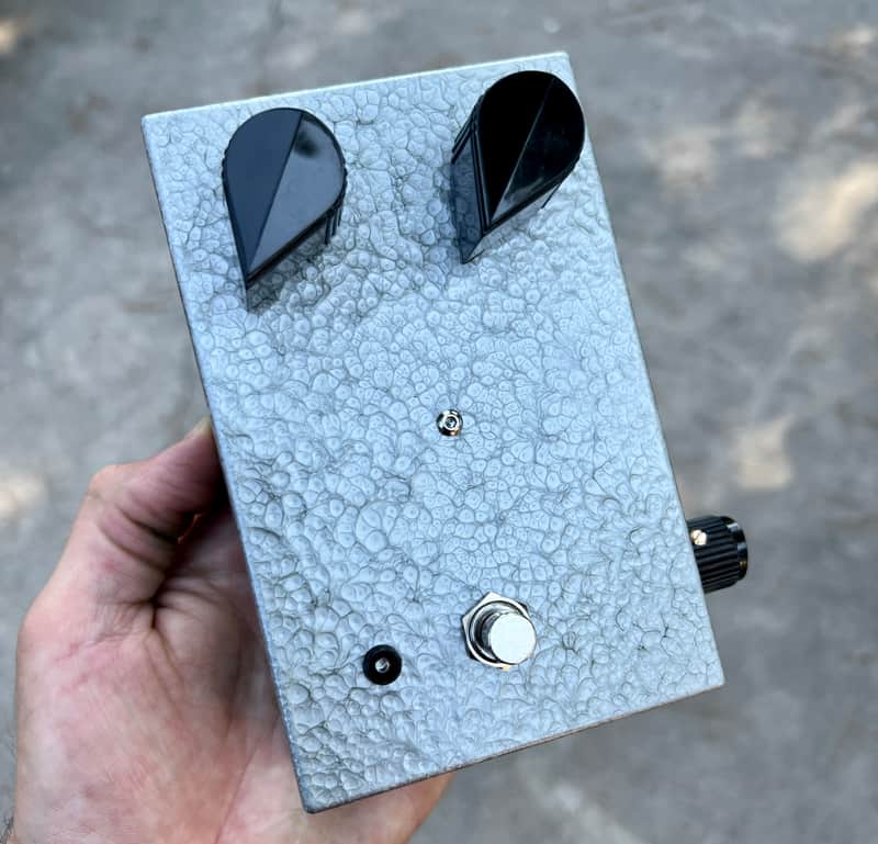 The Cobra Cat Super-Fuzz Guitar Pedal in Silver Hammerite - Univox Clone image 1
