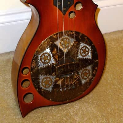 Lightnin Resophonic tenor resonator ukulele  2011 Sunburst image 1