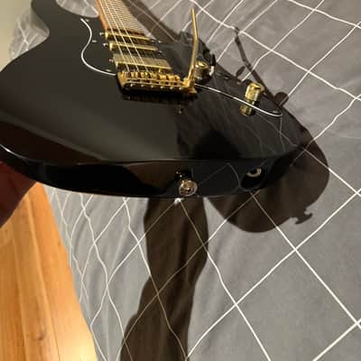 Ibanez THBB10 Tim Henson Signature 2019 - 2022 - Black image 2
