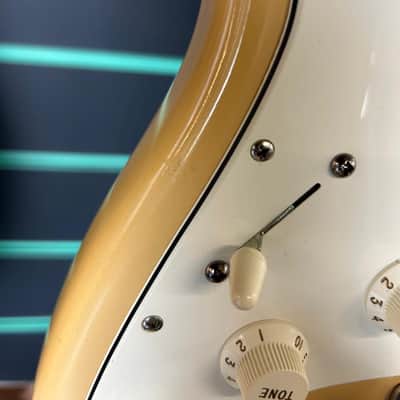 Fender Highway One Stratocaster Honey Blonde 2007 Left Handed Electric Guitar image 6
