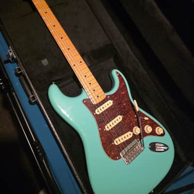 Dewey Decibel's Flipout Austin City Cab | Reverb UK