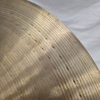 Zildjian 16" A. Zildjian & Cie Vintage Crash Cymbal 2000 - 2007 - Traditional - 862g (C020-C1) image 6
