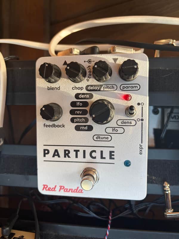 Red Panda Particle Granular Delay 2010s - White image 1