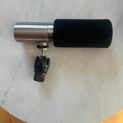 Earthworks ETHOS Supercardioid Broadcast Condenser Microphone 2021 - Present - Silver image 1