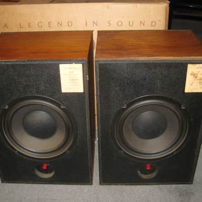 Vintage Klipsch KG2 2-way large bookshelf or floor speakers w/original box image 3