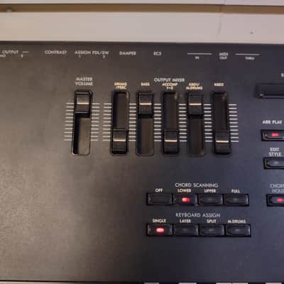 USED Korg i3 Interactive Music Workstation Arranger 61-Key Keyboard image 19
