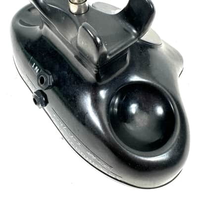 Vintage telephone made into a lofi recording microphone distortion mic with built in “stutter” effect The Bellhop 2025 - Black and white image 5