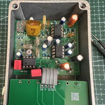 Guitar Overdrive Effects Pedal DIY Replica image 2