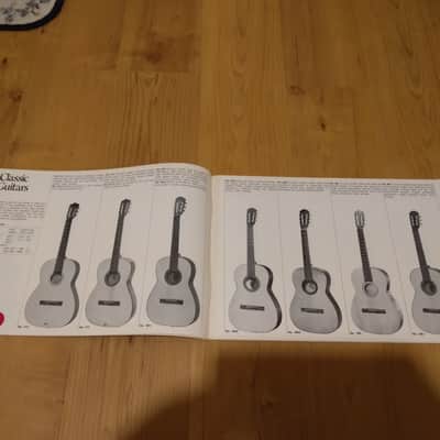 Vintage Circa Early 1970's Hofner Full-Line Catalog! Rare Original Case Candy, Paperwork! image 4