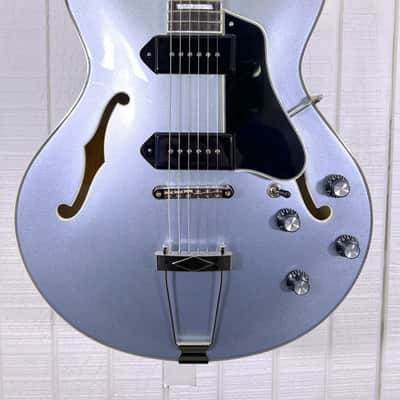 Eastman T64 Trapeze - Iced Blue Metallic P2600073 image 2