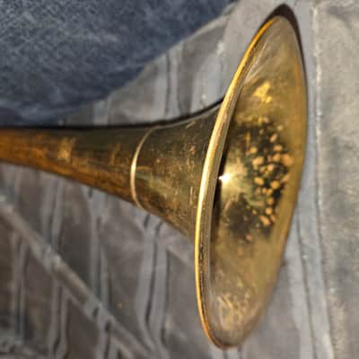 Getzen USA Tenor Trombone, with case and mouthpiece image 4