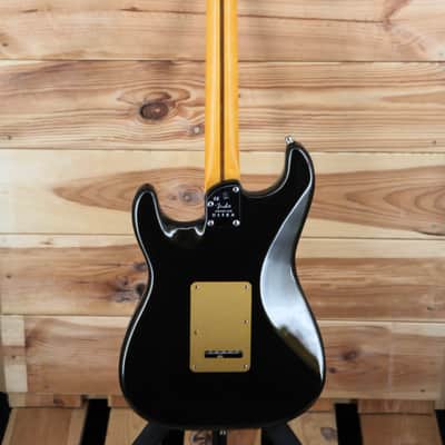 Fender American Ultra Stratocaster with Maple Fretboard - Texas Tea image 12