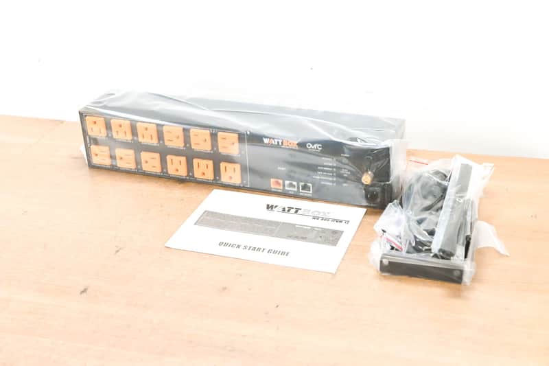 WattBox WattBox WB-800-IPVM-12 Rackmount IP Power Conditioner (12 Outlets)