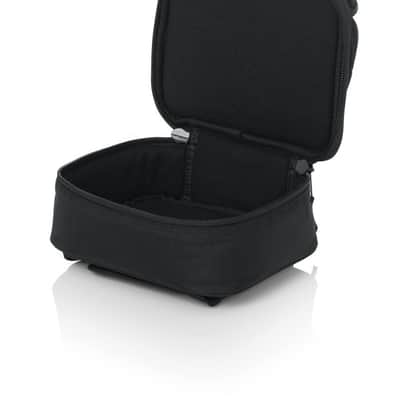 Gator Padded Nylon Mixer/Equipment Bag with 8.25ヤ x 6.25ヤ x 2.75ヤ Interior image 2