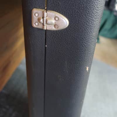 Vintage 1970s 80s Fender G & L Precision Bass Jazz P Telecaster Bass NO LOGO Case Fits 47 X 14 X 4 THICK Body Width Fits Many Models Brown Fuzzy Lining Rare Well Made image 9