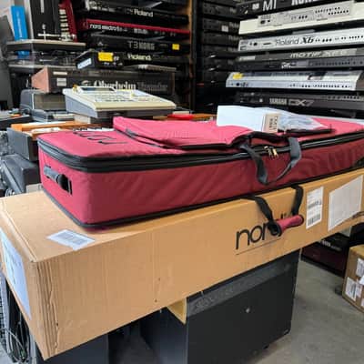 Nord Stage 4 88 key w/ GB88 Gig bag Weighted Hammer-Action keyboard Piano/Synth/Organ/Single Pedal ,Repacked //ARMENS// image 2