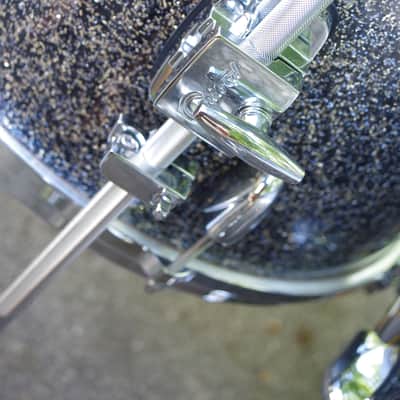 Gretsch Renown Blue metal sparkle Maple black silver blue Drum set kit 22 bass 16 12 tom 3 piece image 8