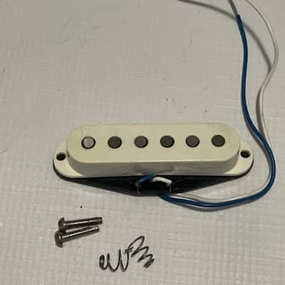 1991 90's USA Fender American Standard Stratocaster White Middle Single Coil Guitar Pickup 6.06k image 1