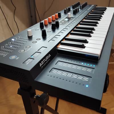 Arturia MiniFreak 37 Key 6 Voice Polyphonic Hybrid Synthesizer 2022 - Present - Black image 2