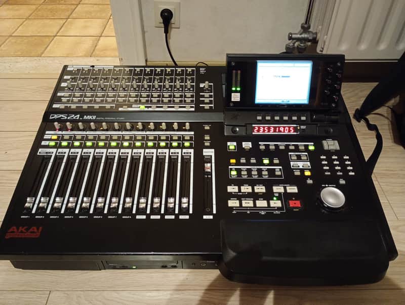 Akai DPS24-MKII 2006-2007 black image 1