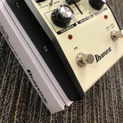 Ibanez ES3 Echo Shifter Pedal image 5