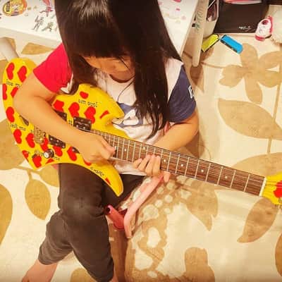 💛brand new!🖤Hide Yellow Heart Burny Jr Mini Mockingbird guitar 黃色心心 黑色心心 迷你 MG X。松本秀人 Green heart Black heart FERNANDES Zo Built in speake 煙花 吉他120x 360s 380s 480 165s 450x 80x 140x X Japan Hideと見た景色 Hide city S.H.Figuarts。 🌟☀️🐥🕊️ image 13
