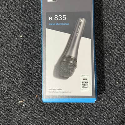 Sennheiser e835 Handheld Cardioid Dynamic Vocal Microphone 1998 - Present - Dark Grey image 1