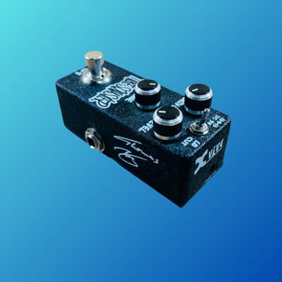 Xvive Tube Squasher image 3