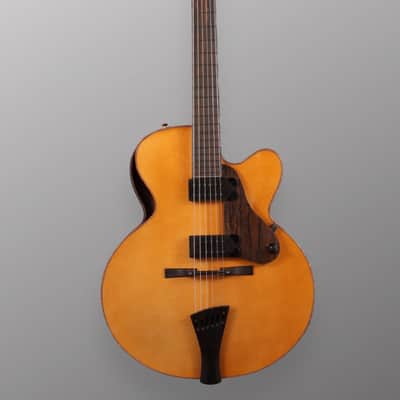 Jaén Guitars Siracusa 16E - 2023 - Natural - European Spruce / English Walnut. NEW (Authorized Dealer) image 5