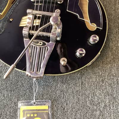 Duesenberg Star Player TV Deluxe Semi-Hollow Electric Guitar image 10