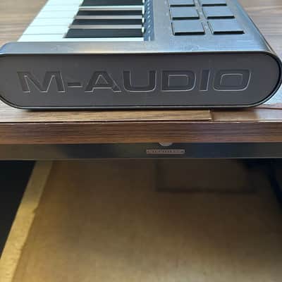 M-Audio Axiom 25 Key USB MIDI Keyboard Controller 2000s - Black image 10