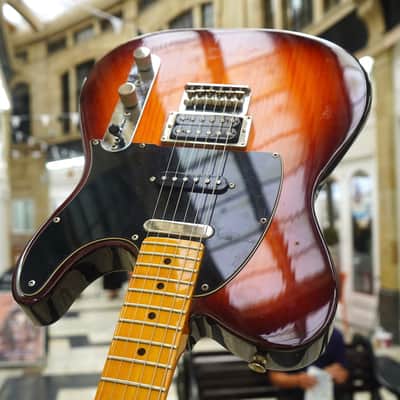 Fender Modern Player Telecaster Plus in Honey Burst (2014) image 6