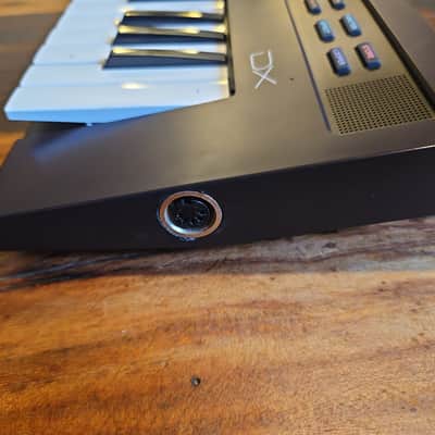 Yamaha Reface DX Mini Mobile Keyboard 2015 - Present - Black image 4