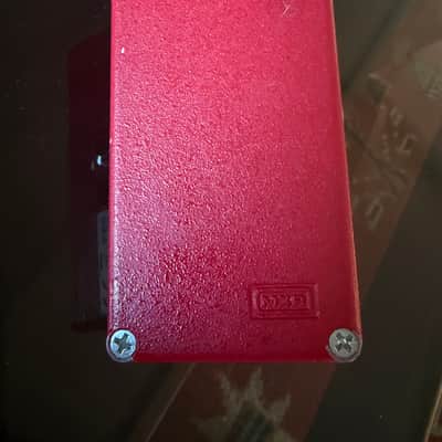 MXR M102 Dyna Comp 1995 - Present - Red image 3