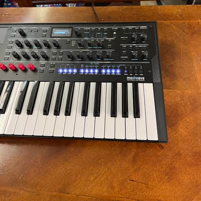 Korg Modwave 37-Key Wavetable Synthesizer 2021 - Present - Black image 3