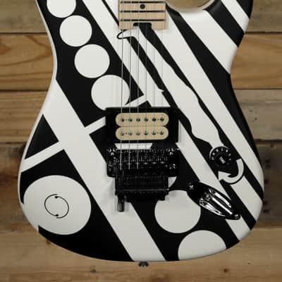 EVH Striped Series Circles Electric Guitar White & Black w/ Gigbag image 2