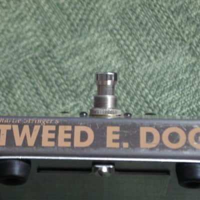 used 1990's (maybe early 2000s) Snarling Dogs Tweed E. Dog Model # SDP-1 Overdrive / Distortion, "6L6 vacuum tube overdrive EMULATOR" (NO tube is part of the pedal's circuitry) + battery & strings (NO box / NO paperwork) image 3
