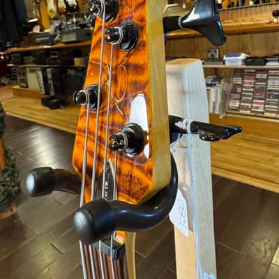 Peavey Cirrus 4 Active with Rosewood Fretboard 2010s - Tiger Eye image 6