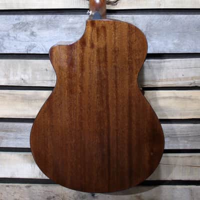 Used (2018) Breedlove Discovery Concerto CE Acoustic/Electric Guitar with Gigbag image 2