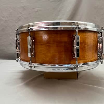 Leedy Utility Mahogany 5.5”x 14” Snare Drum with Hard Shell Case image 8