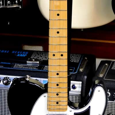 2026 Fender Player II Telecaster Electric Guitar! Gloss Black! VERY NICE!!! image 3