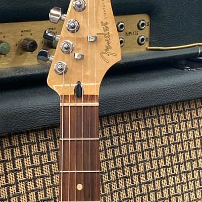 Fender Player Stratocaster HSH with Pau Ferro Fretboard 2018 - Present - Tobacco Sunburst image 3