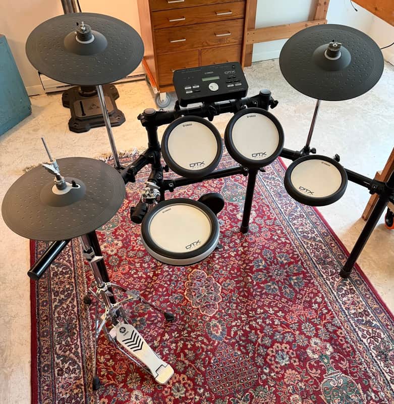 Yamaha DTX502 Electronic Drum Kit image 1