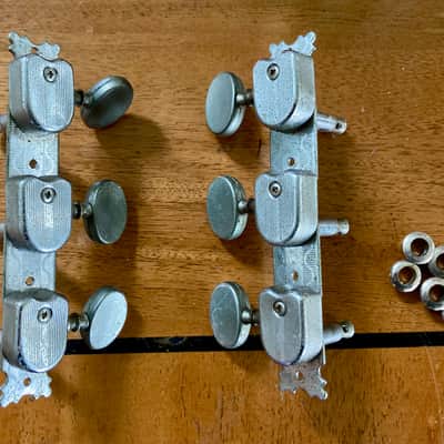 Vintage Teisco Aria Matsumoku Guitar Strip 3X3 Tuners 60’s 70’s - image 1