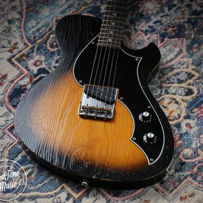Novo Solus F1 Sunburst 2 Tone Sunburst image 2