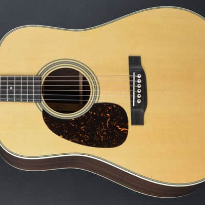 Martin D-28 Left Hand - Gloss Natural image 1