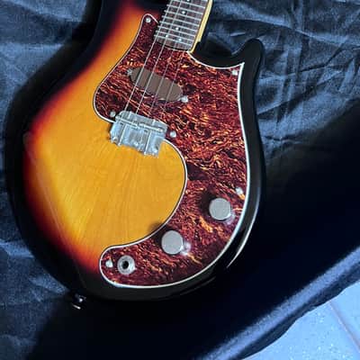 Fender Mando-Strat 4-String Electric Mandolin – 3-Color Sunburst Bild 8